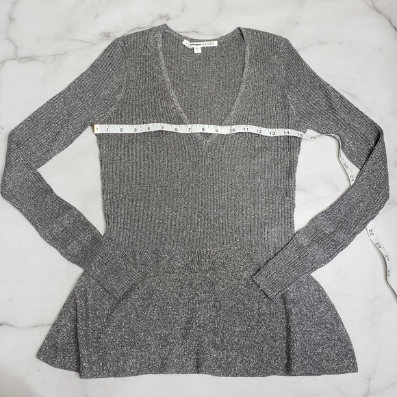 NWOT Veronica Beard metallic vneck long sleeve top - Picture 2 of 4